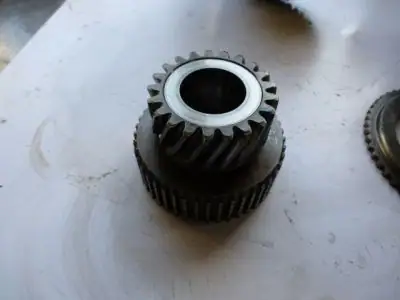Koppeling uitgaande tandwiel automaat