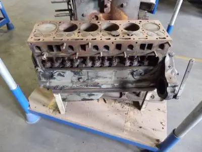 Motor, Continental F-227, 6-cilinder