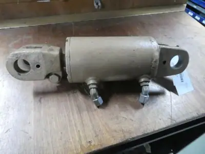 Tiltcilinder Hyster  H60C H80C