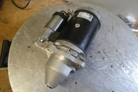 Start motor voor contie zijklepper