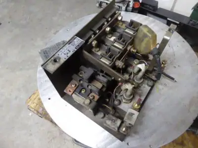 Contactor paneel Toyota 4 FB 15