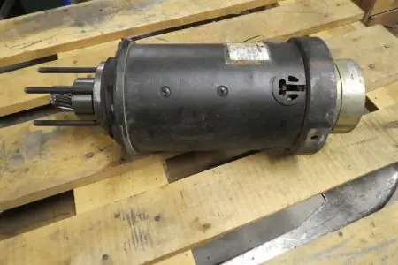 Rijmotor met rem BT LWE 14-160