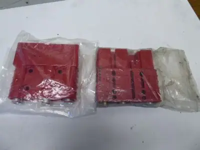 Batterijstekker 3-polig, rood BT PPH-LSV