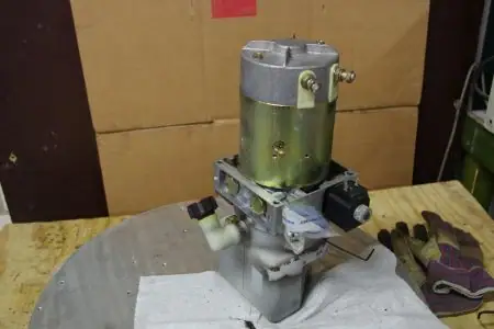 Pompunit, compleet 24 Volt, 2,2 kW. BT LPE 200-240