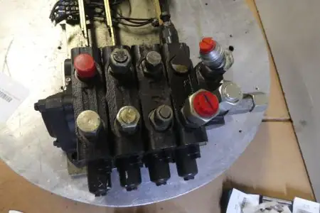 Ventielenblok, 4-ventielen Hyster E 4.00 XL