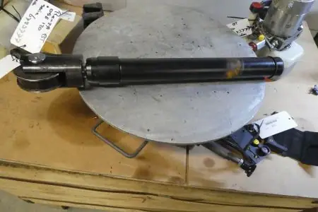 Hefcilinder met kettingrol OSE 120