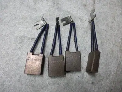 Koolborstels stuurmotor 20x25,4x7,9mm