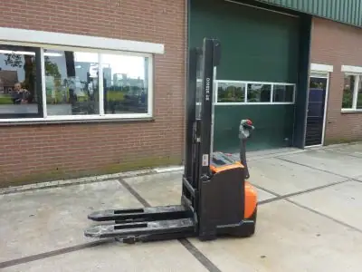 Stapelaar BT SWE 120