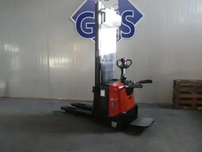 Stapelaar BT SPE 125