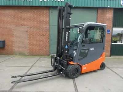 Heftruck Toyota 8FBMT30