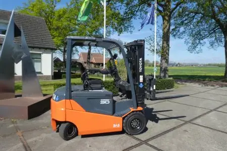 Heftruck Toyota 8FBMKT30