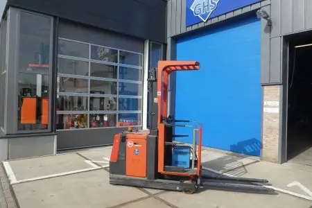 Orderverzameltruck BT OMW Opal